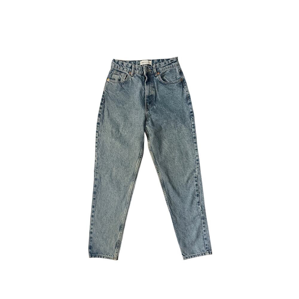 ZARA Women’s Classic Straight Leg Jean in Blue Wash  Size 2